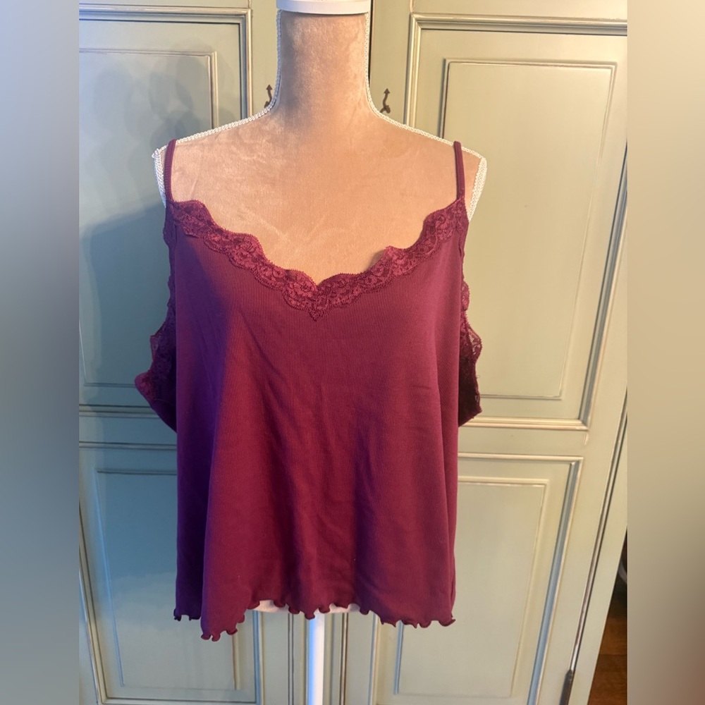 Old Navy Burgundy Camisole with Lace Trim- Never worn, brand new.